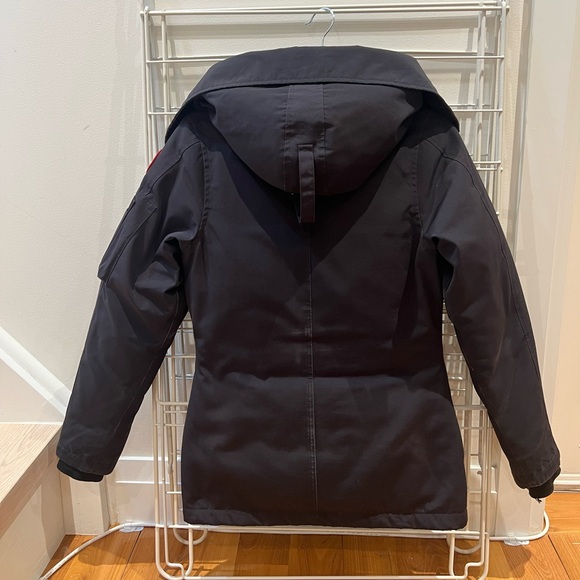 Womens Canada Goose Parka Jacket - Picture 2 of 10
